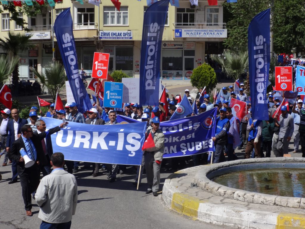 Adıyaman'da 1 Mayıs Mitingine Yoğun Katılım Oldu