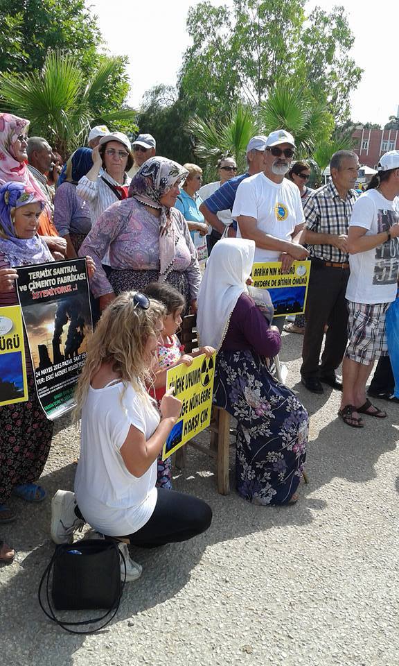 Nükleer karşıtları aynı anda sokakta: Dünyada nükleere yer yok