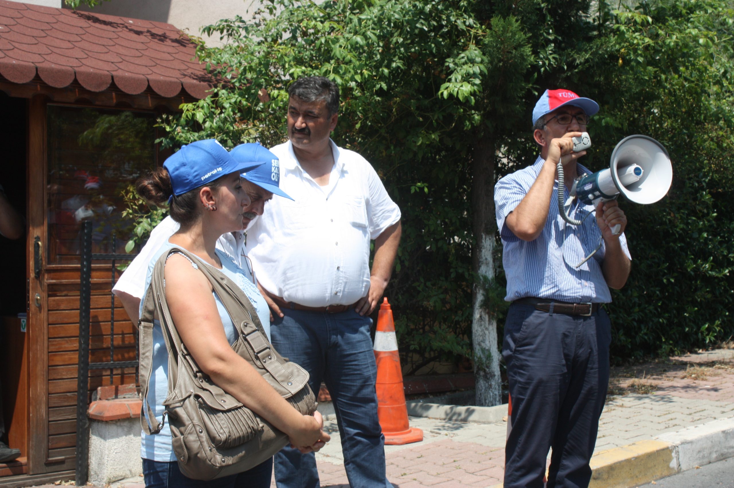 “Sizi rahatsız etmeye devam edeceğiz”