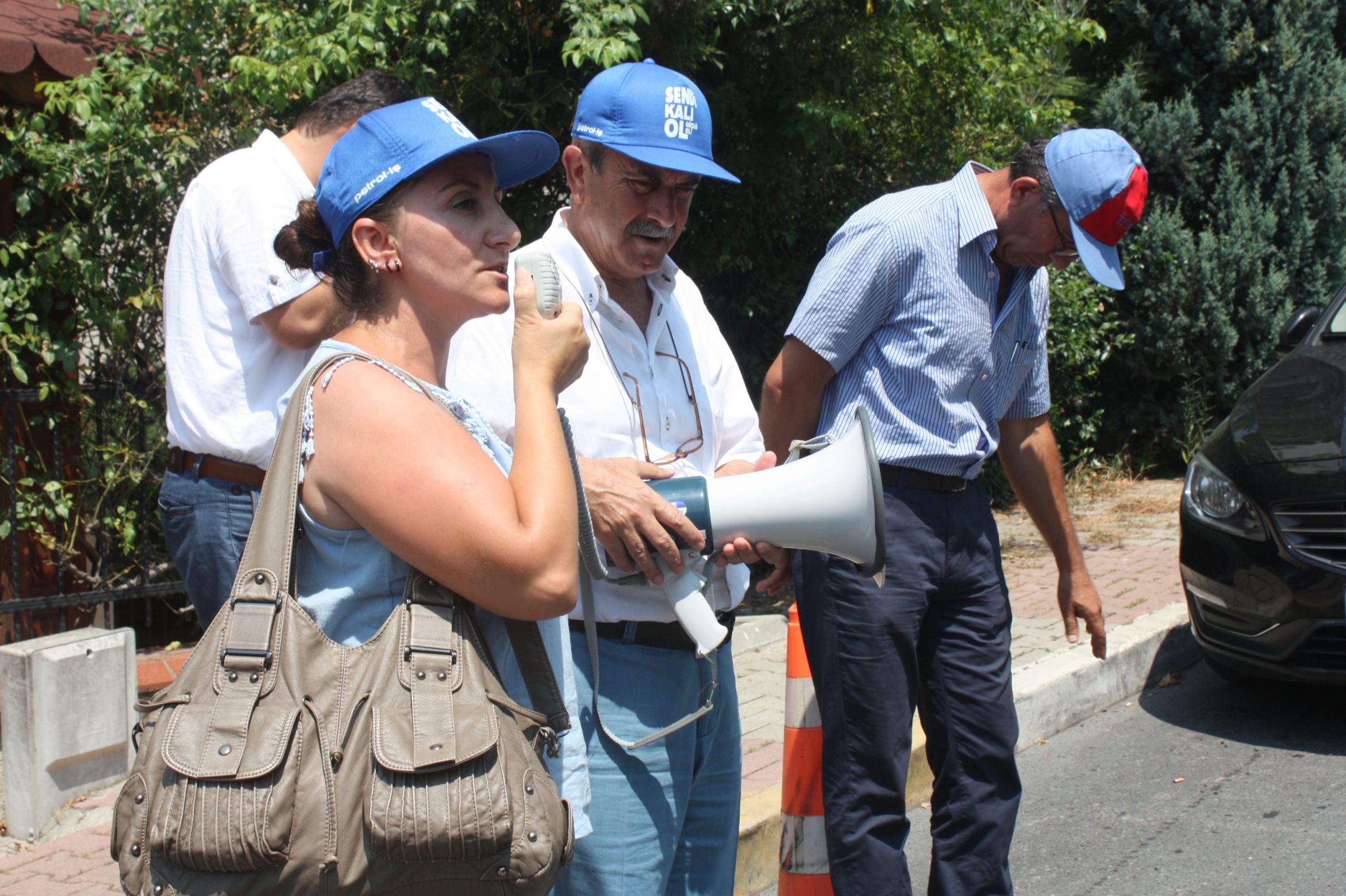 “Sizi rahatsız etmeye devam edeceğiz”
