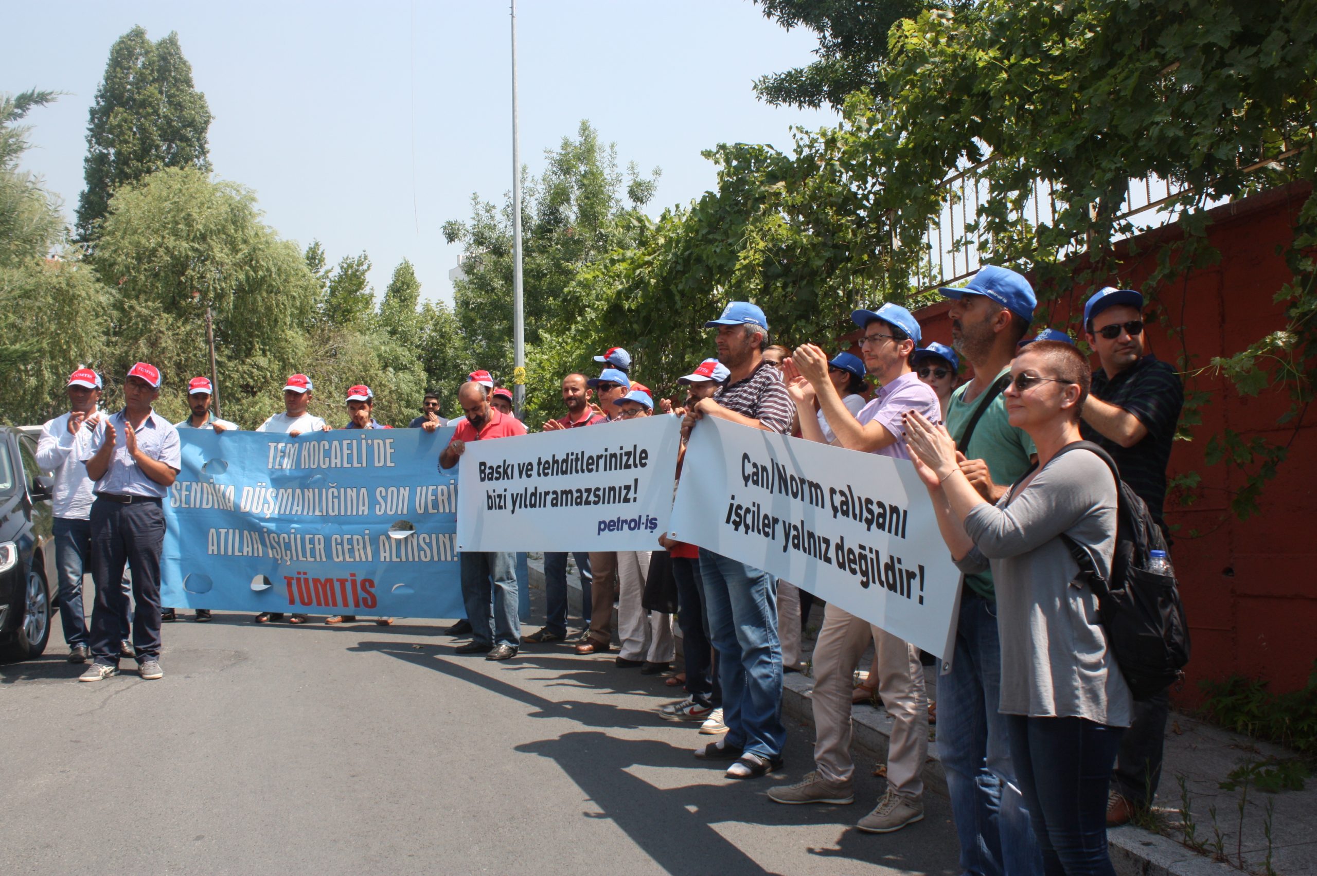“Sizi rahatsız etmeye devam edeceğiz”