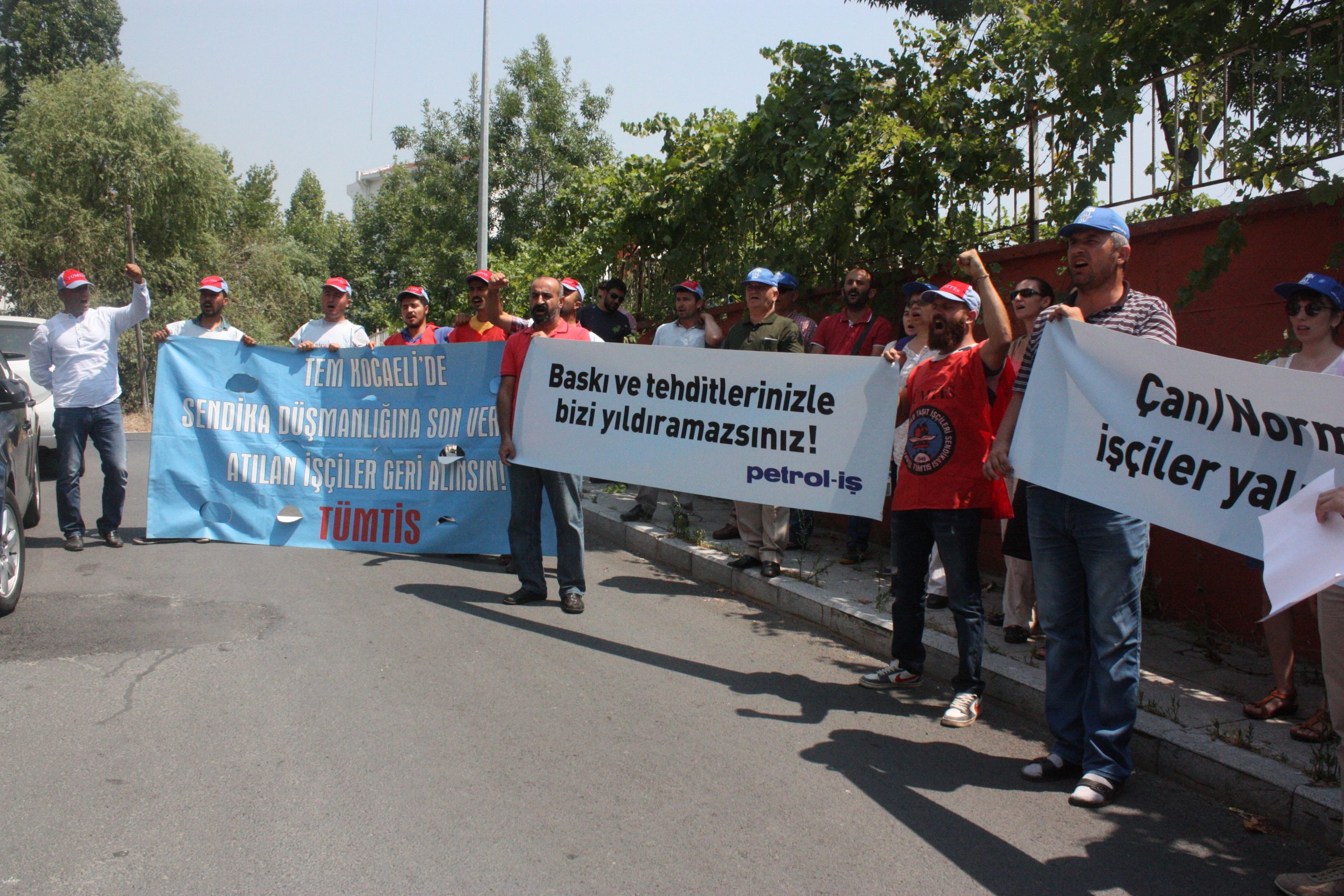 “Sizi rahatsız etmeye devam edeceğiz”