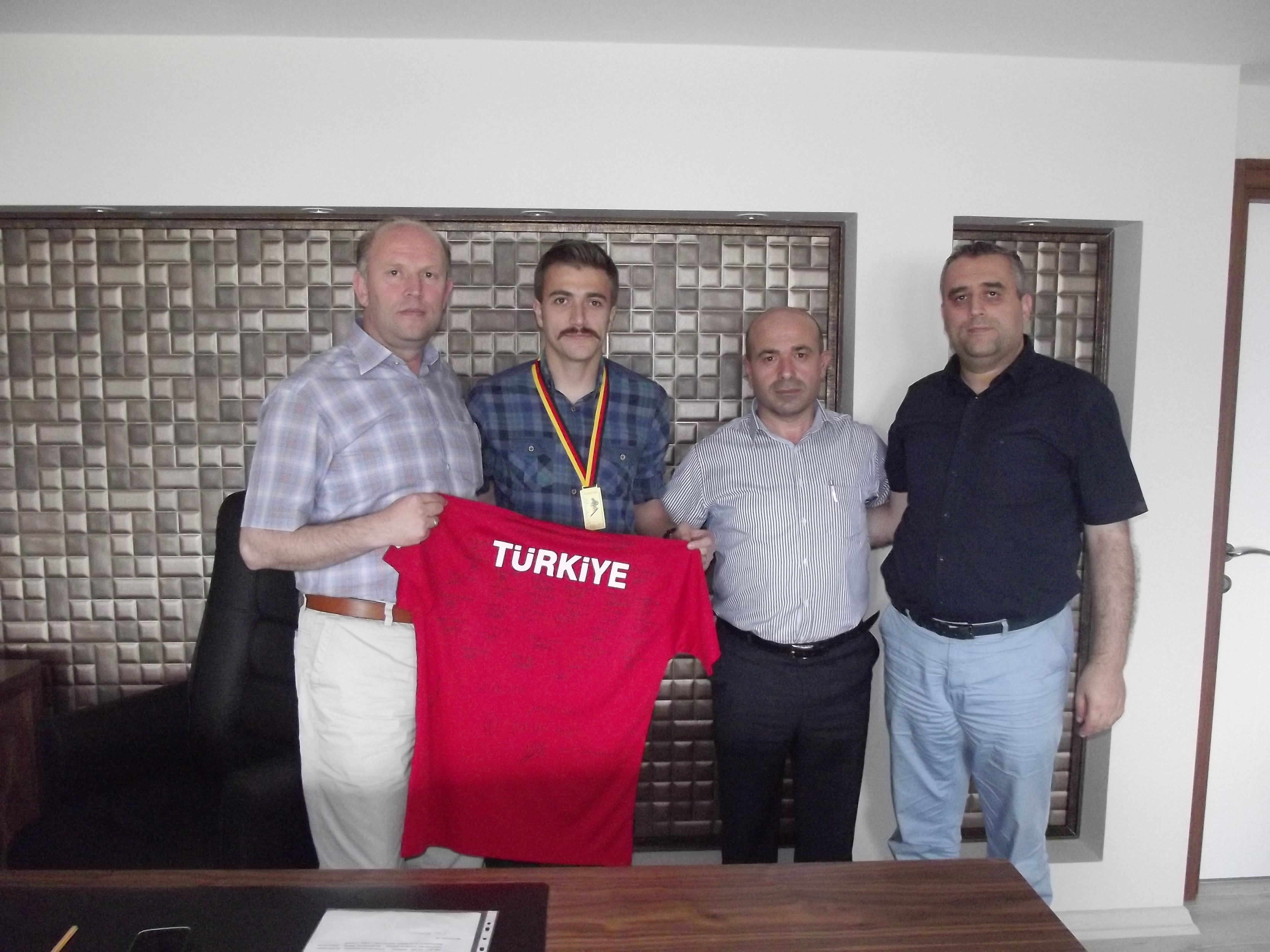 Tüpraşlı Üyemiz Ersin Mert Gururumuz Oldu