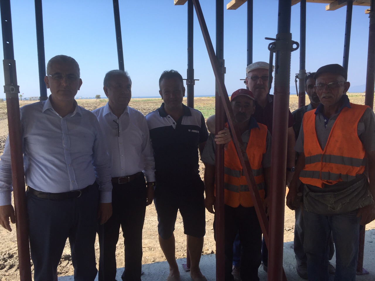 Merkez Yöneticilerimiz İzmir’de Temeli Atılan Konutları İnceledi