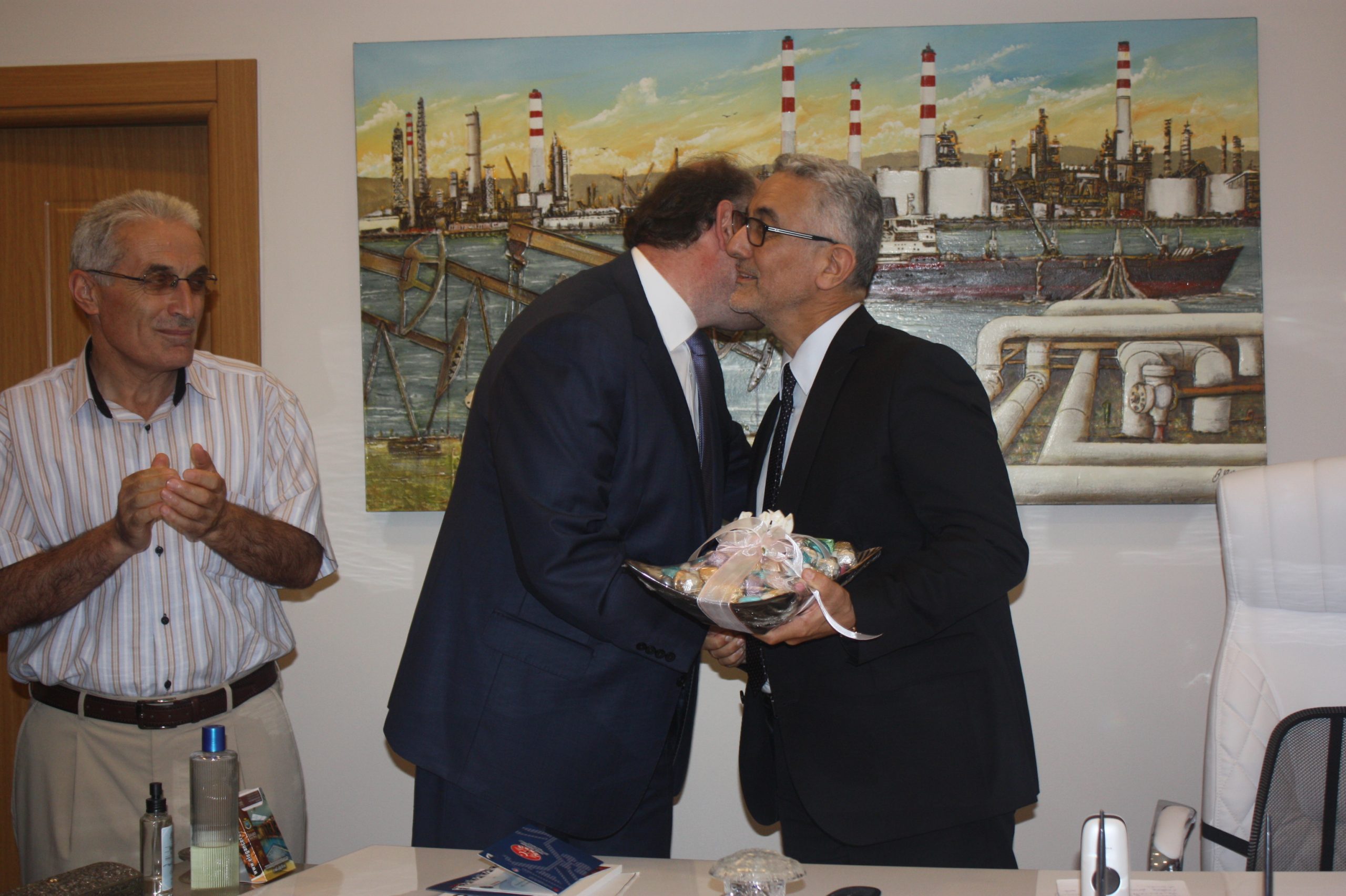 Kocaeli Şube Yönetici ve Temsilcilerimizden Tebrik Ziyareti