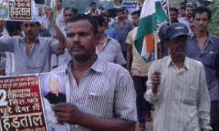 Hindistan'da 150 milyon işçi grevde