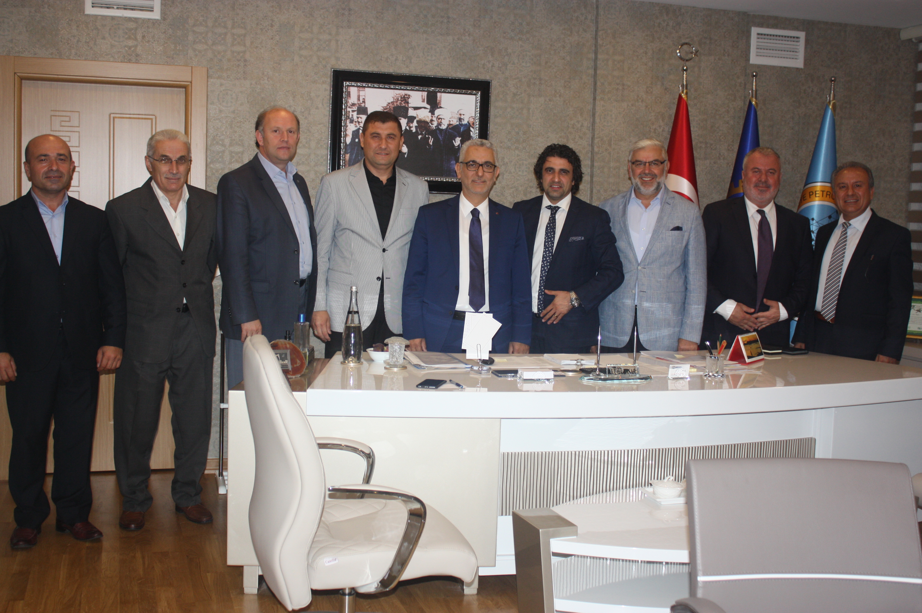 ‘Yeni Yönetim Kurulunuzu Tebrik Ediyoruz’