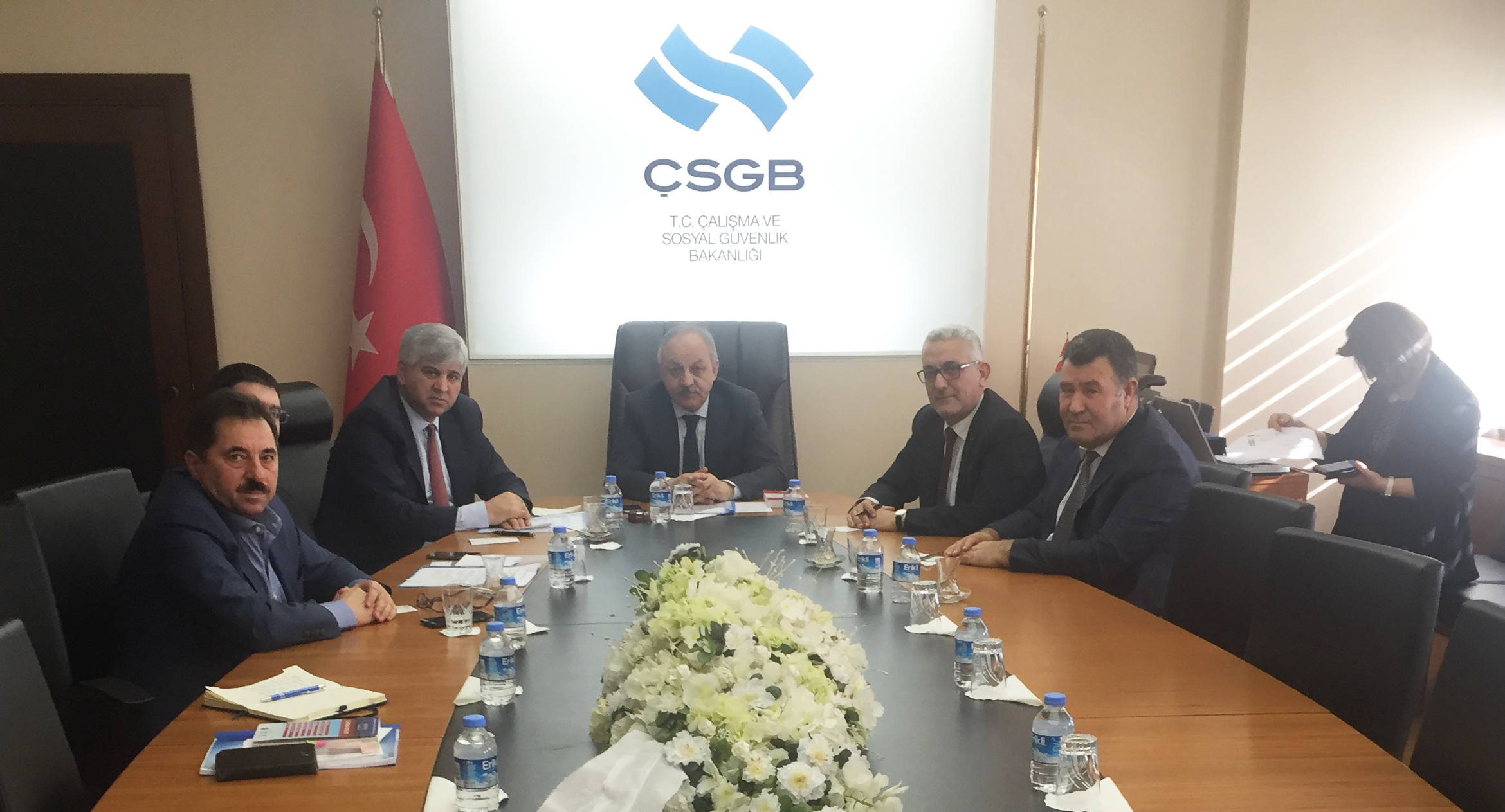 Çalışma ve Sosyal Güvenlik Bakanı Ahmet Erdem'e Ziyaret