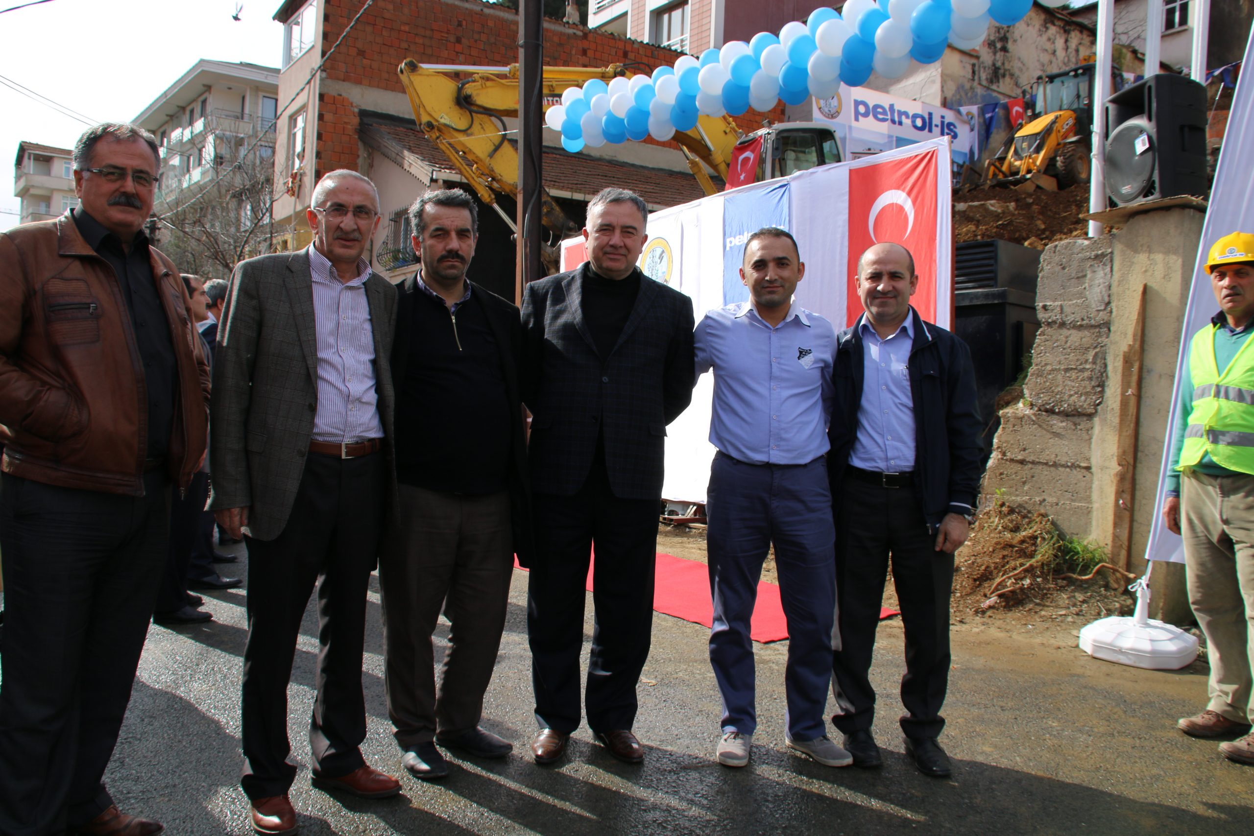Üsküdar-Burhaniye'de Eğitim Tesisi ve Misafirhanesi Temel Atma Töreni ve Sendikamızın Yeni yapılan salonlarının açılışı