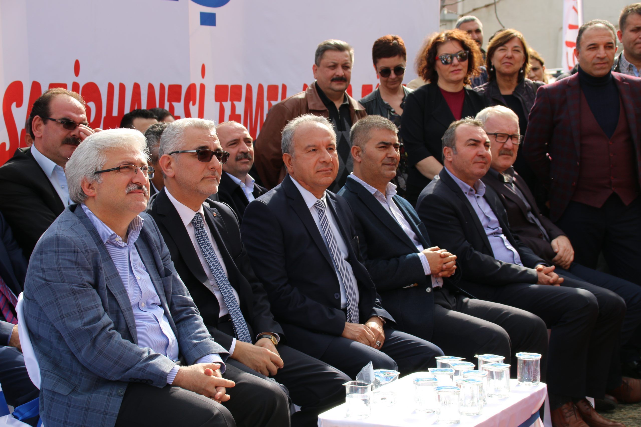 Üsküdar-Burhaniye'de Eğitim Tesisi ve Misafirhanesi Temel Atma Töreni ve Sendikamızın Yeni yapılan salonlarının açılışı