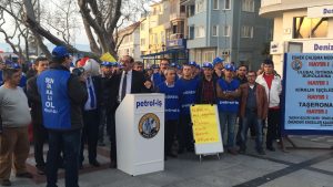 TÜRK-İŞ’in Başlattığı İmza Kampanyasına Bandırma Şubemizden Destek