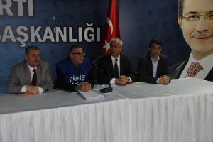 Kırıkkale’de Toplanan İmzalar Ak Parti İl Binasında