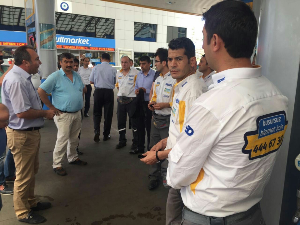 Opet İşçilerinden Eylem
