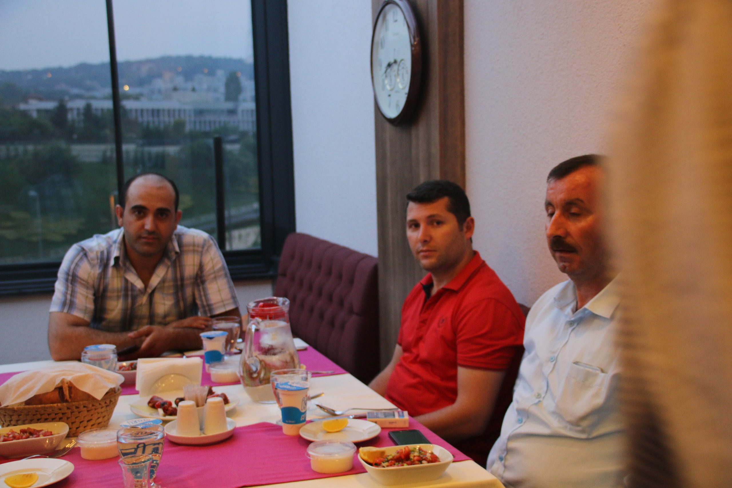 Petrol-İş Genel Merkezi'nde İftar Yemeği