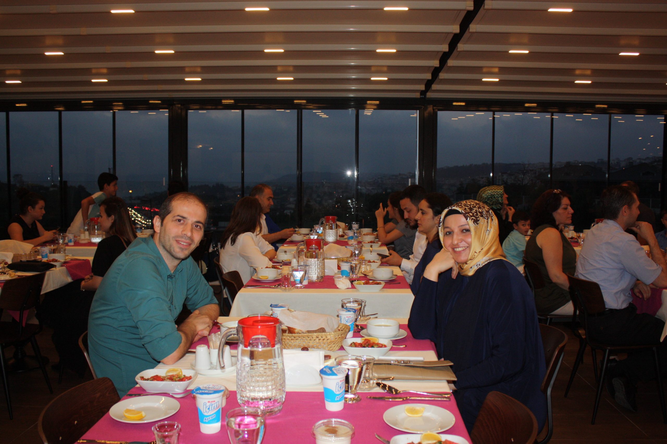 Petrol-İş Genel Merkezi'nde İftar Yemeği