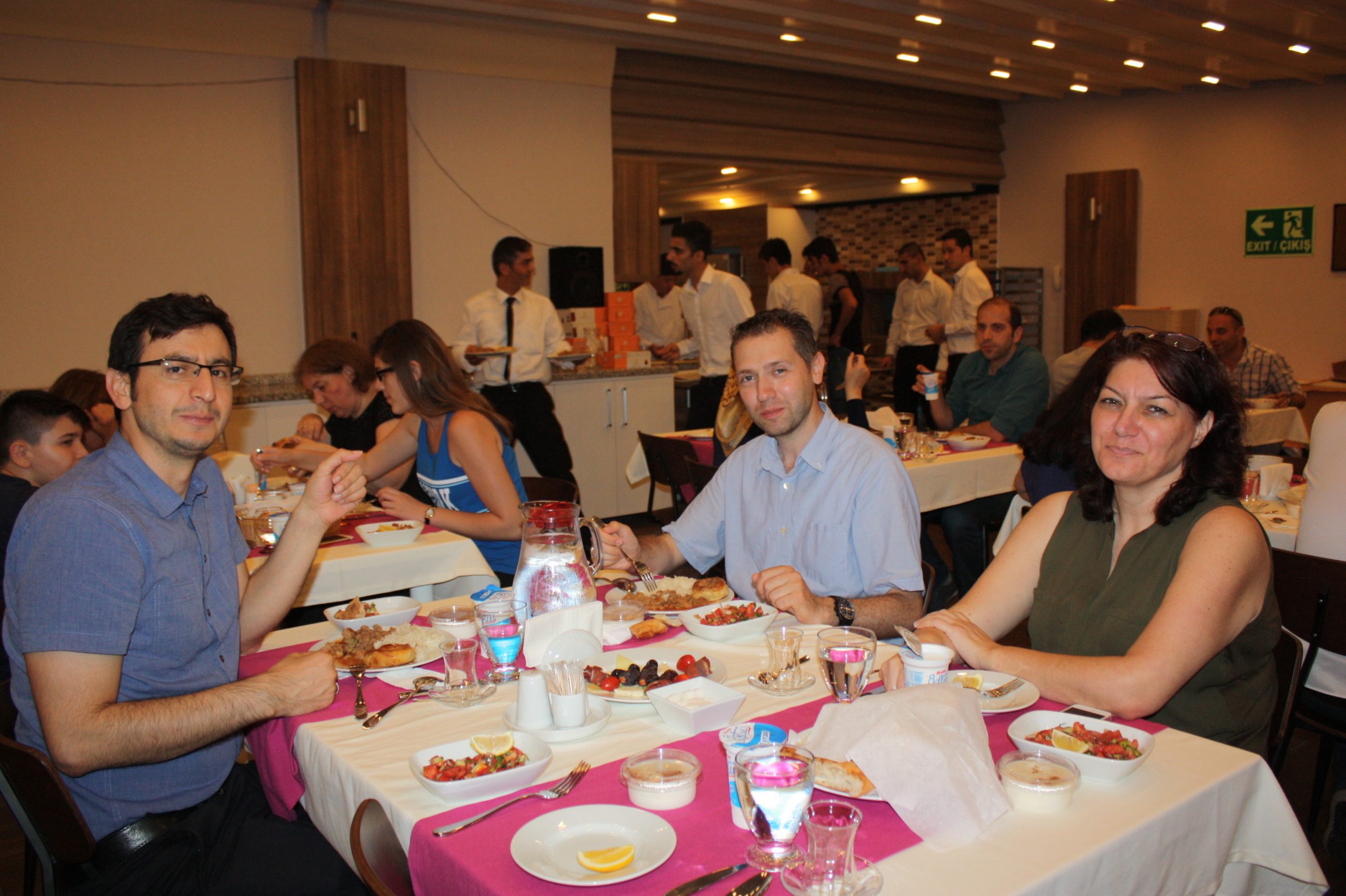 Petrol-İş Genel Merkezi'nde İftar Yemeği