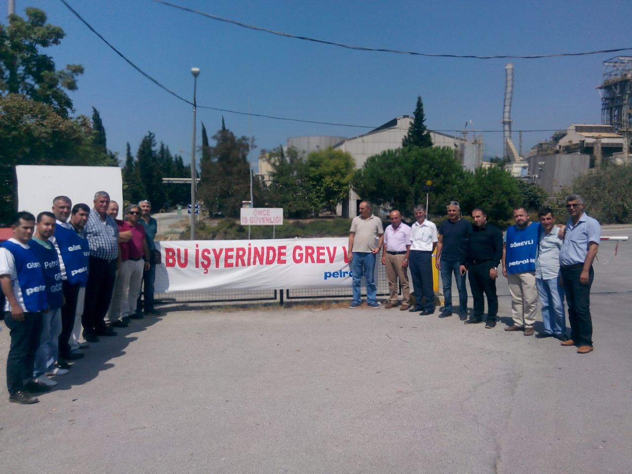 Gemlik Gübre’ye Grev Ziyareti
