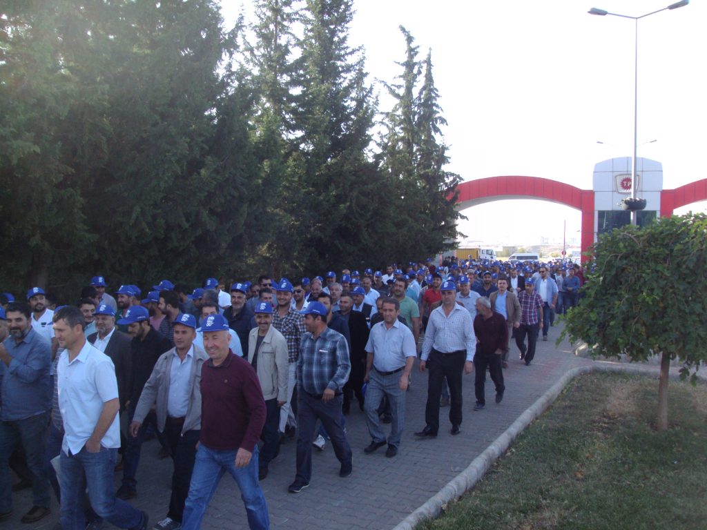 Türkiye Petrolleri'nde İş Bırakma Eylemi