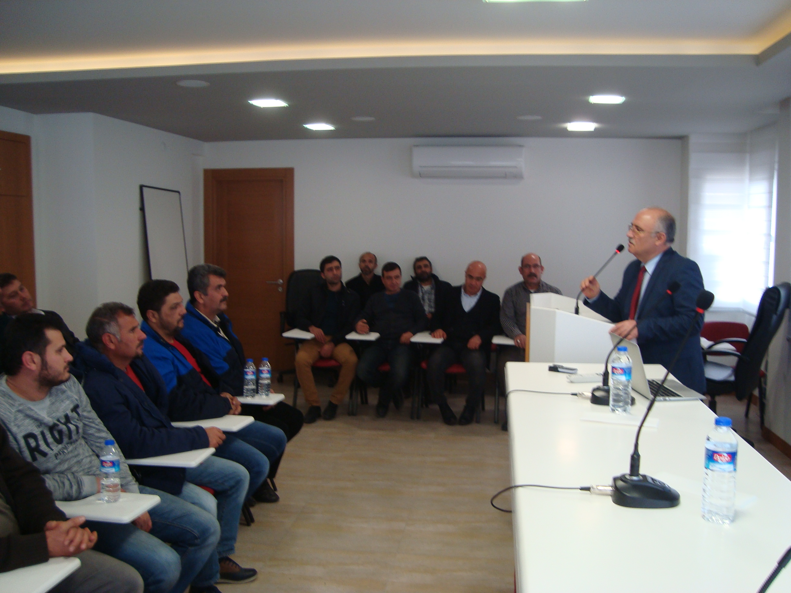 SASA Polyester İşyerindeki Üyelerimize Eğitim