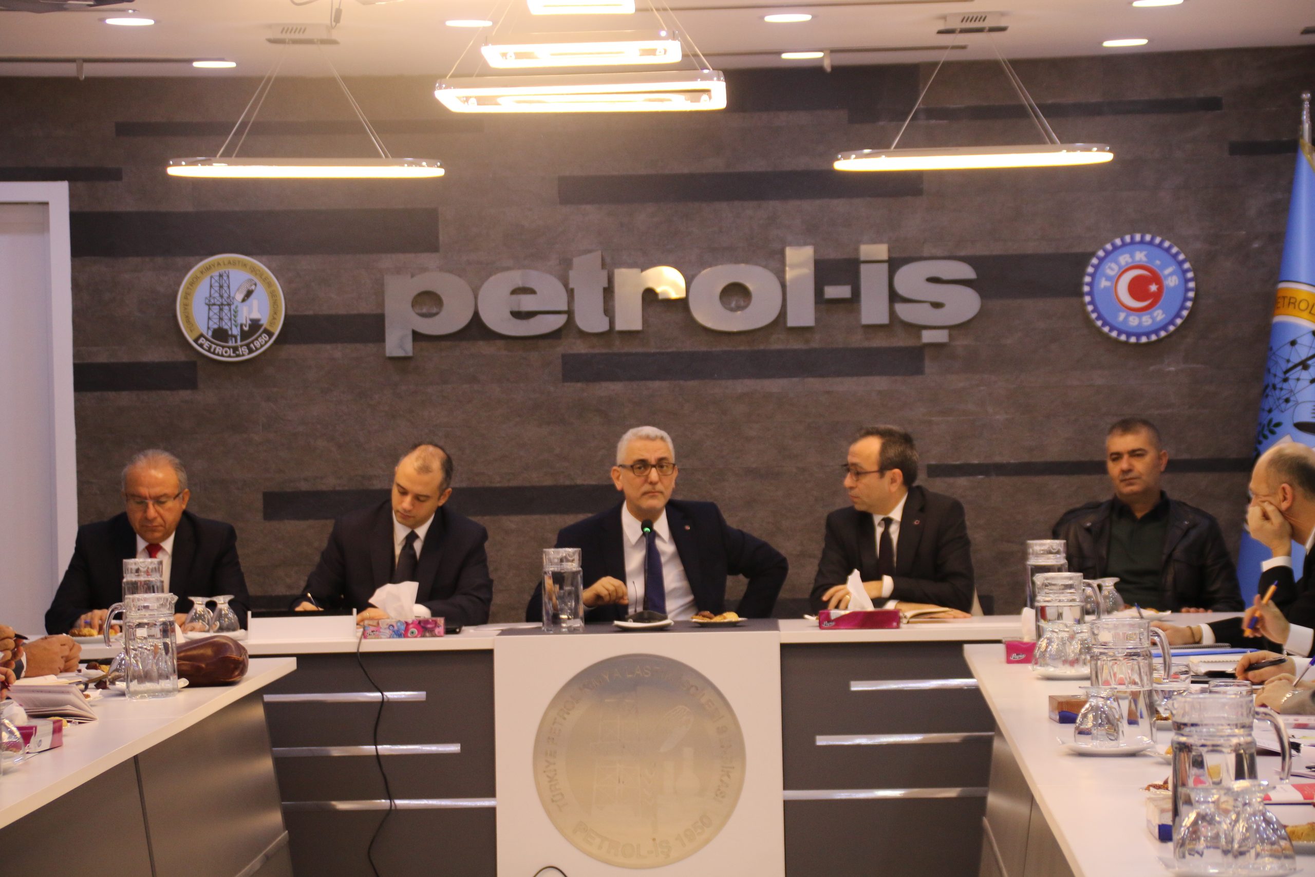 TÜPRAŞ’ta TİS Görüşmeleri Başladı