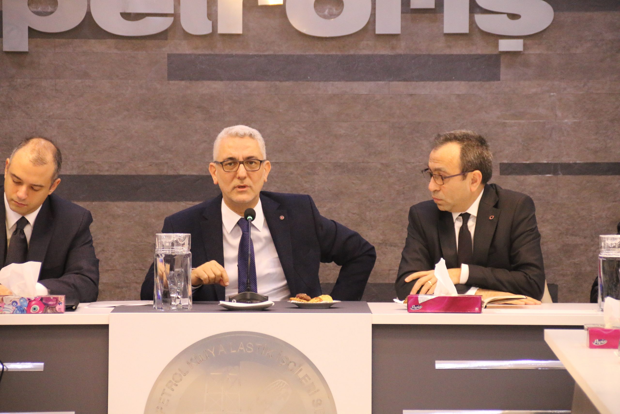 TÜPRAŞ’ta TİS Görüşmeleri Başladı