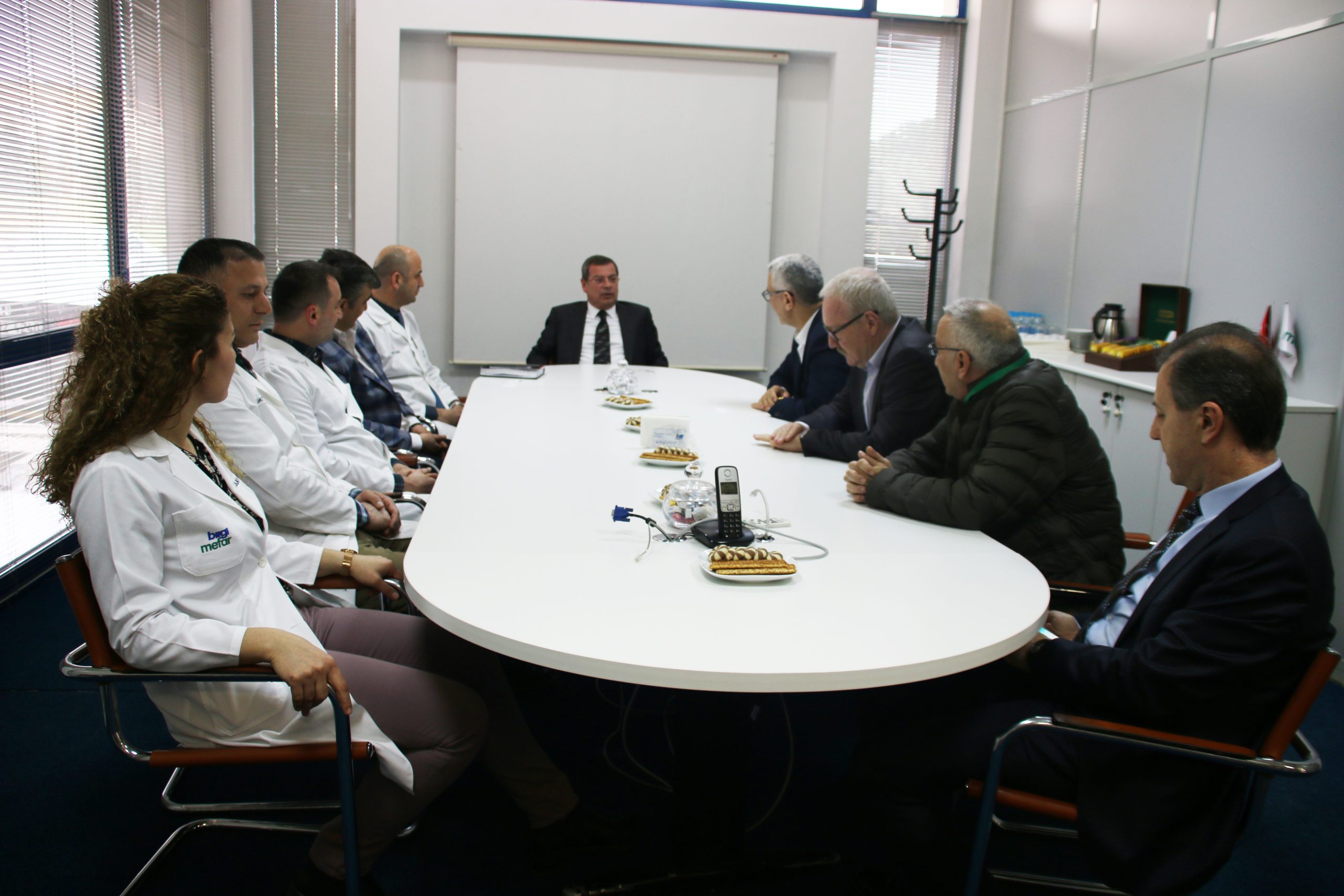 Merkez Yöneticilerimizden Mefar İlaç İşyeri’nde 8 Mart Kutlaması