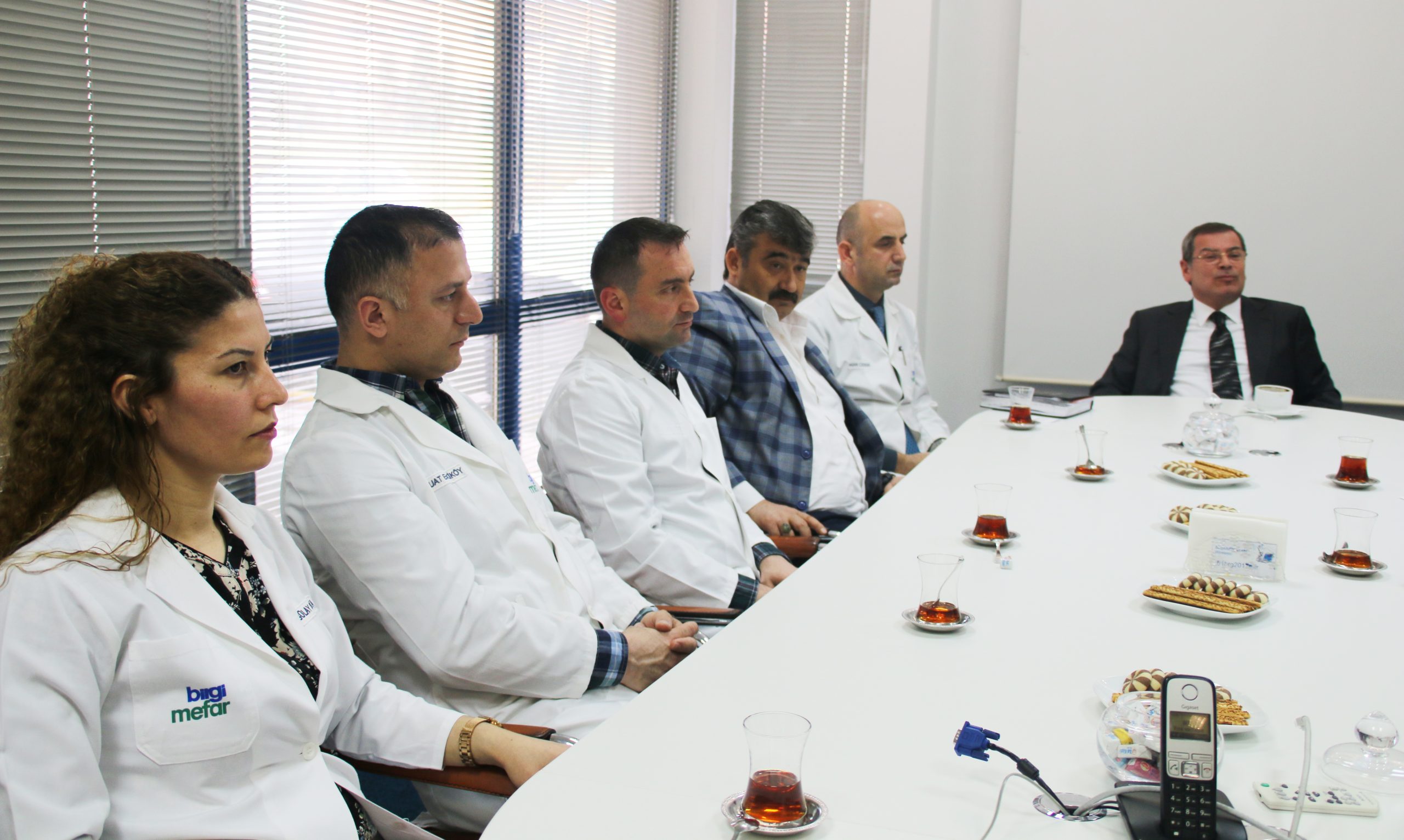 Merkez Yöneticilerimizden Mefar İlaç İşyeri’nde 8 Mart Kutlaması