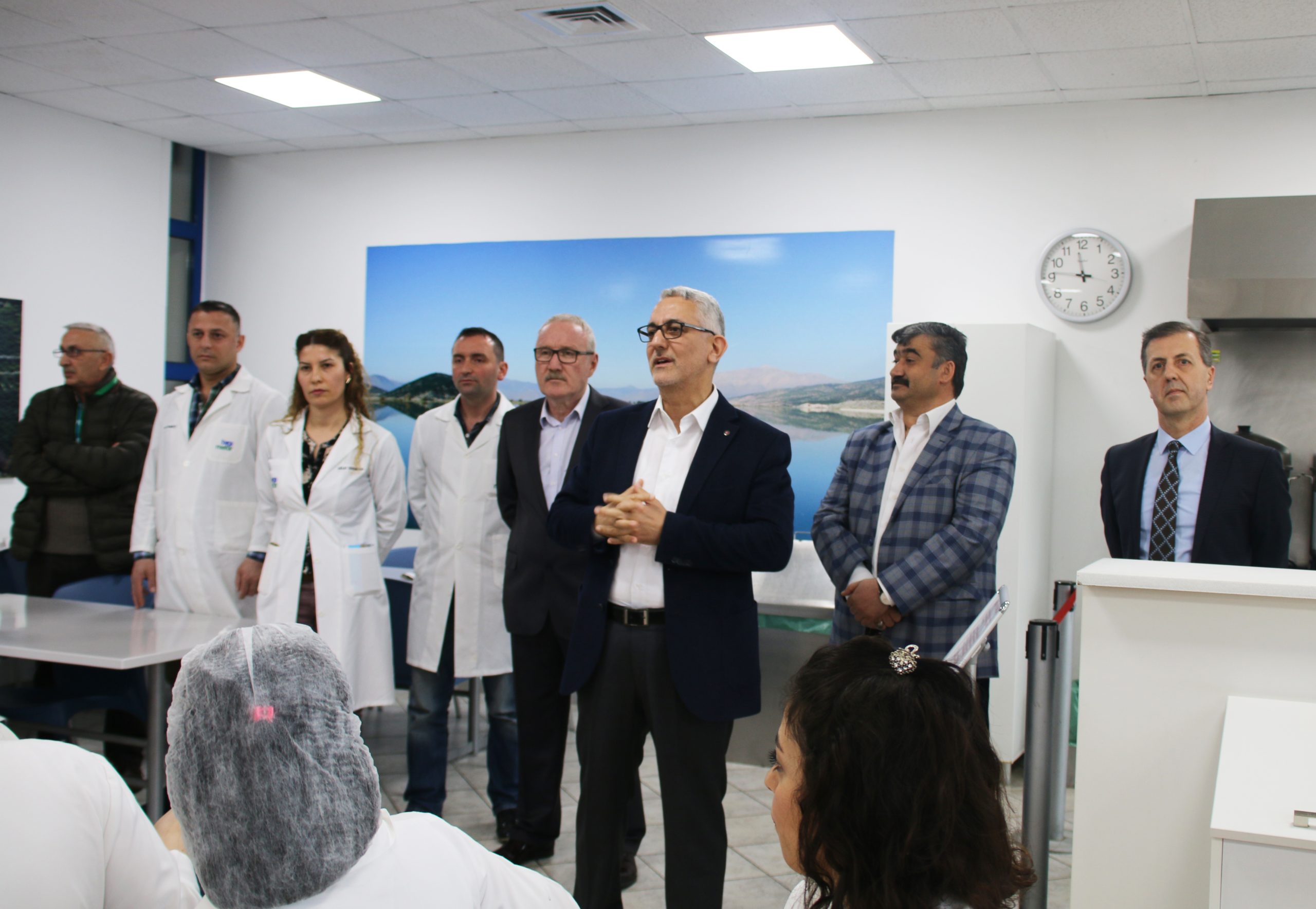 Merkez Yöneticilerimizden Mefar İlaç İşyeri’nde 8 Mart Kutlaması