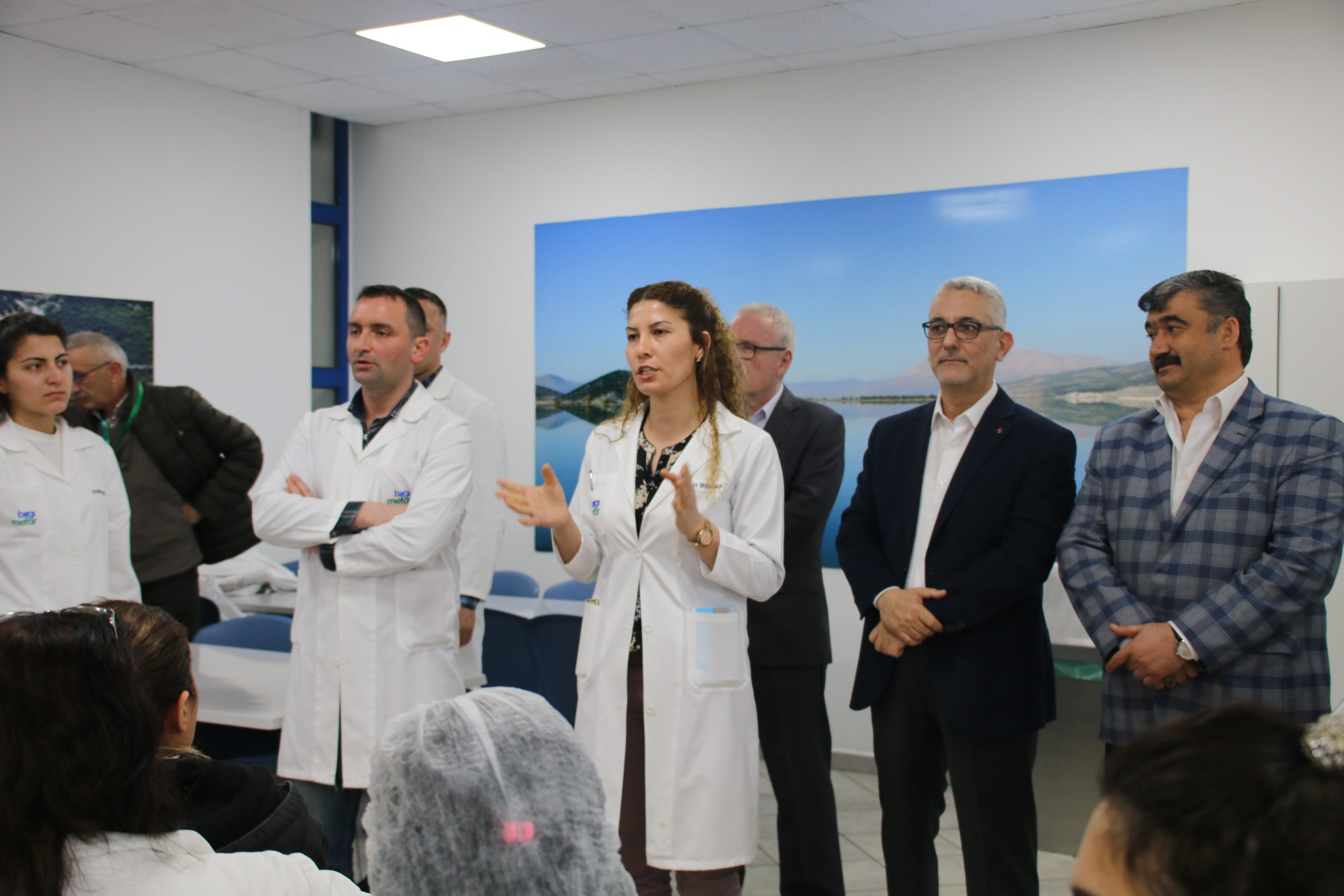 Merkez Yöneticilerimizden Mefar İlaç İşyeri’nde 8 Mart Kutlaması