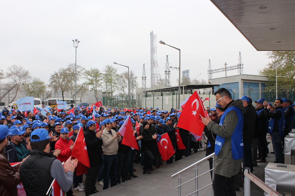 İzmit Tüpraş’ta İşçi Kararlı