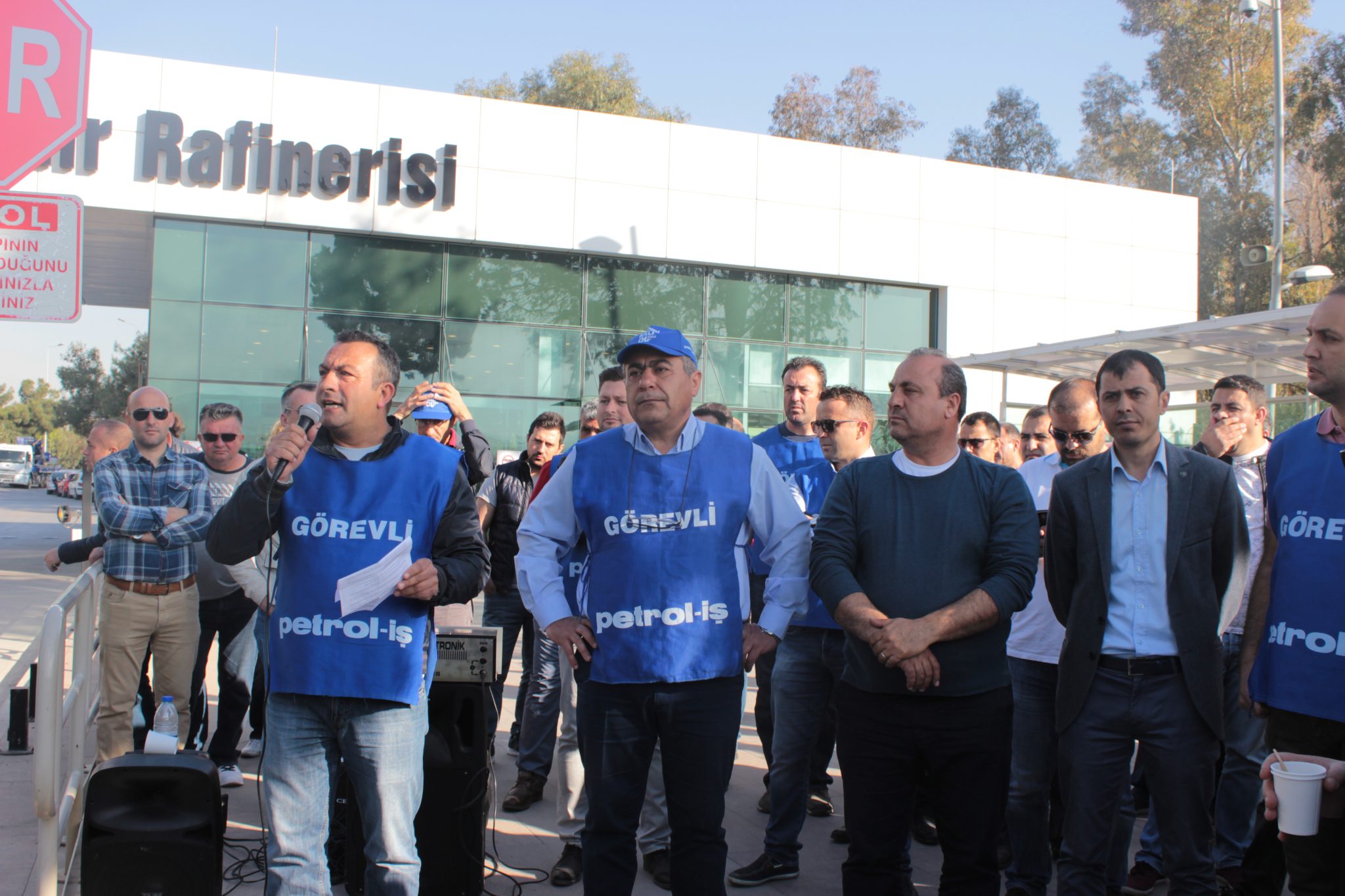 Tüpraş Aliağa Rafinerisi'nde İş Bırakma Eylemi