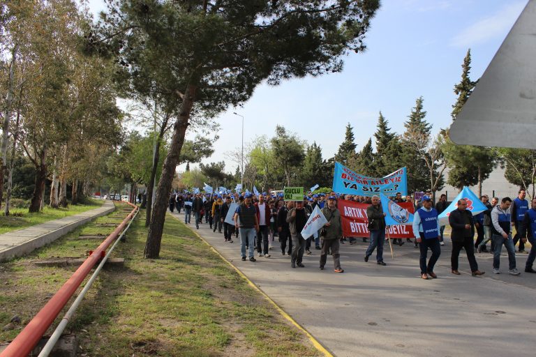 Tüpraş'ta İş Bırakma Eylemi