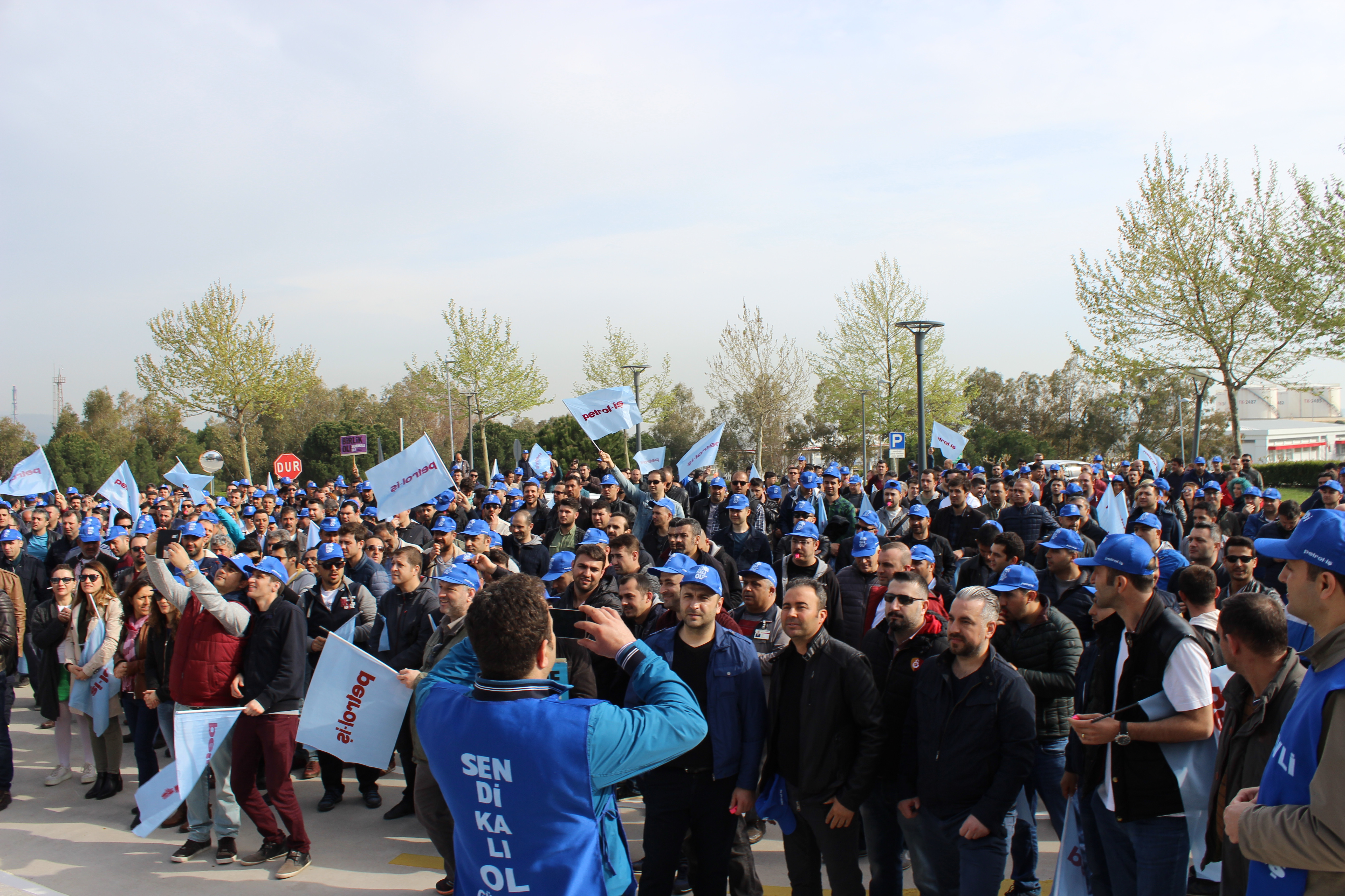Toyo Matbaa Mürekkepleri Fabrikalarında İşverenin Sendikasızlaştırma Girişimi