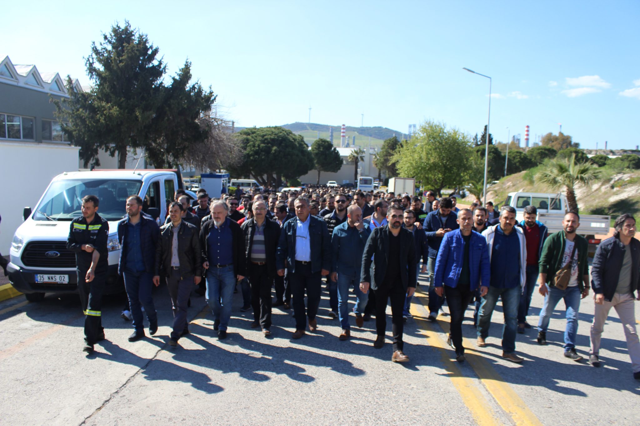 Star Rafinerisi'nde Yarım Günlük İş Bırakma Eylemi