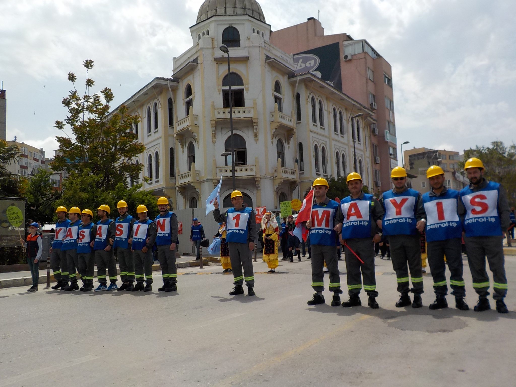 Bandırma Şubemiz 1 Mayısı Bandırma'da Kutladı