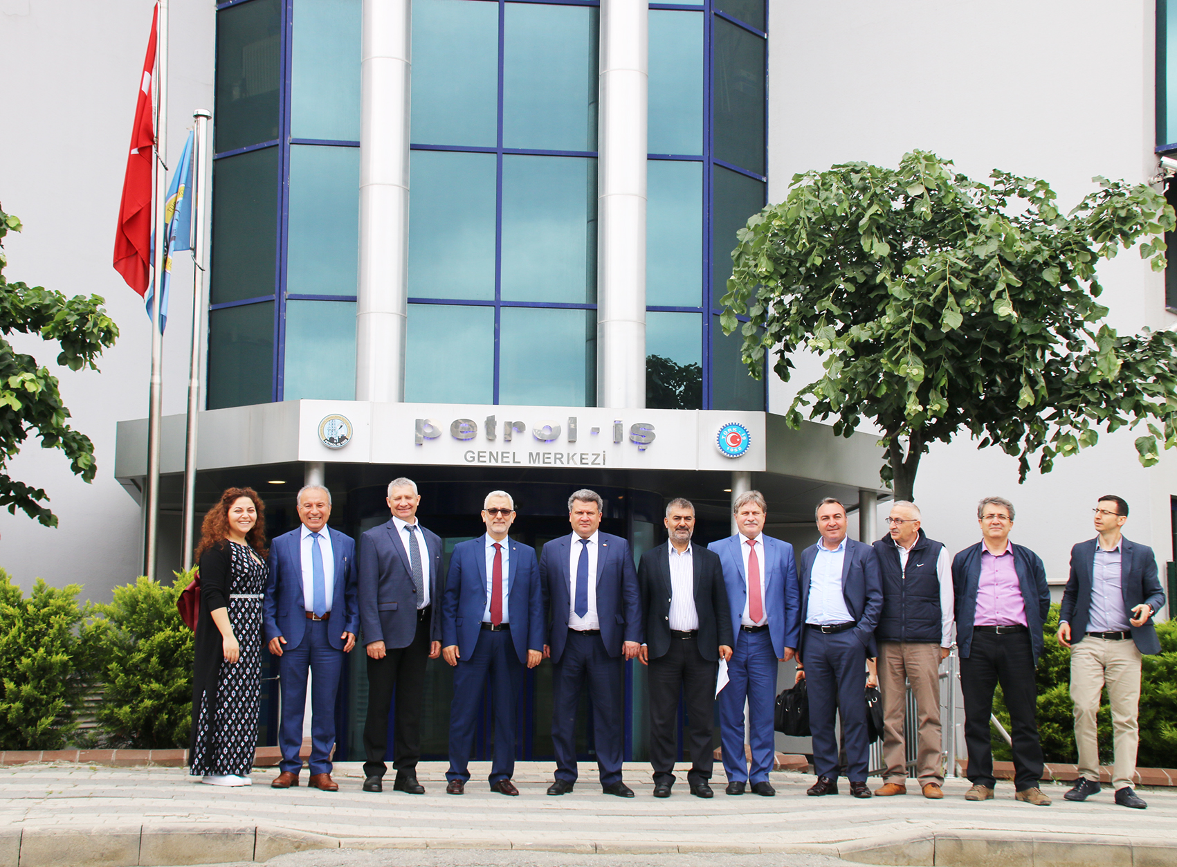 Rusya Petrol ve Gaz Sendikası Heyeti Petrol-İş’i Ziyaret Etti