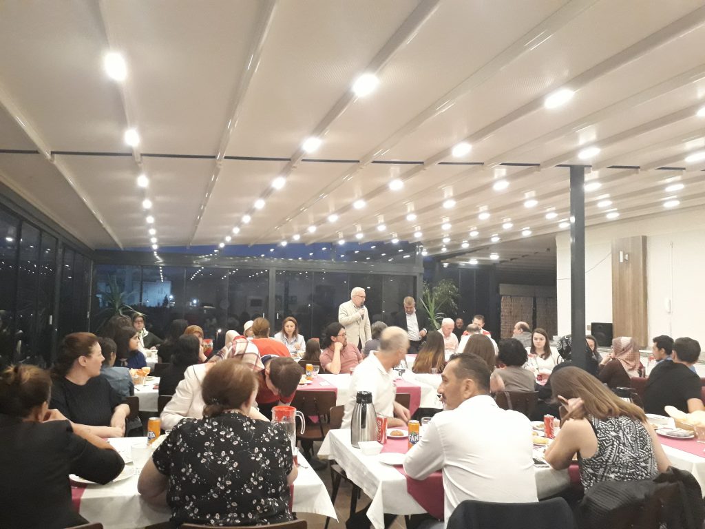 Petrol-İş Genel Merkezi'nde İftar Yemeği
