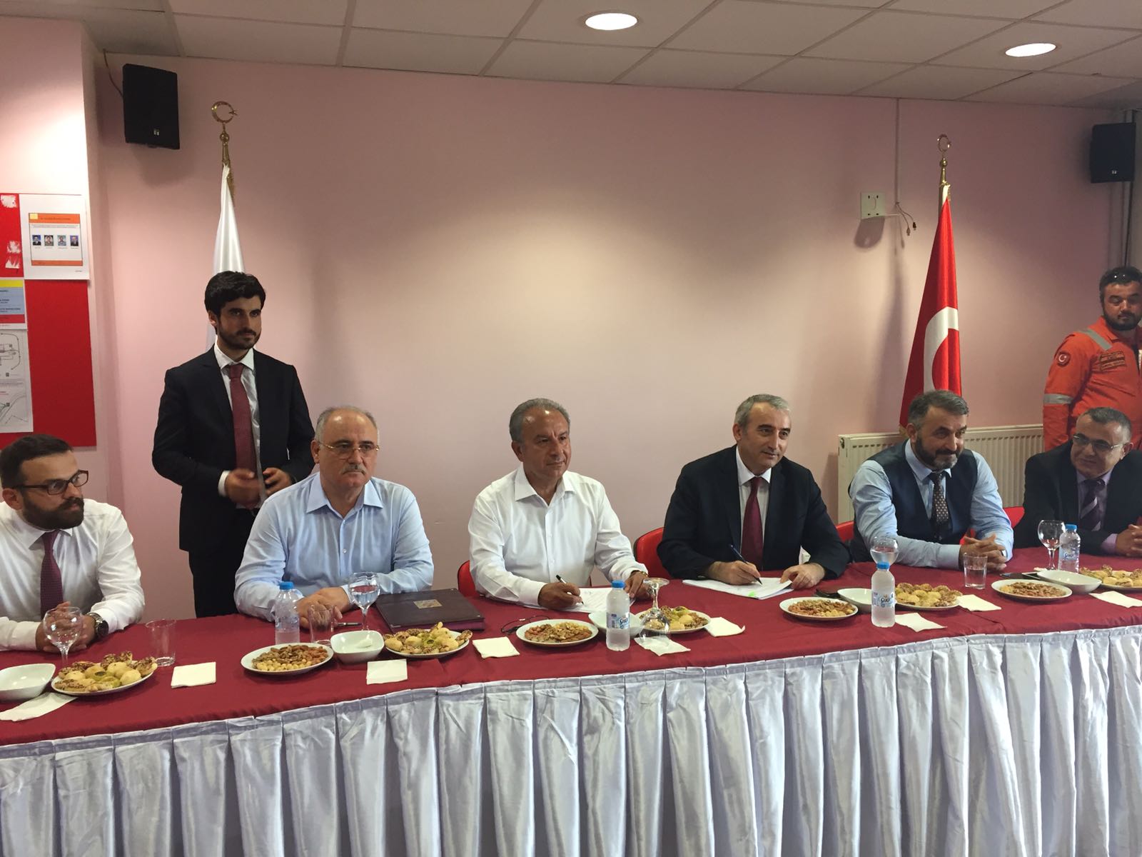 BIL 'de TİS İmzalandı