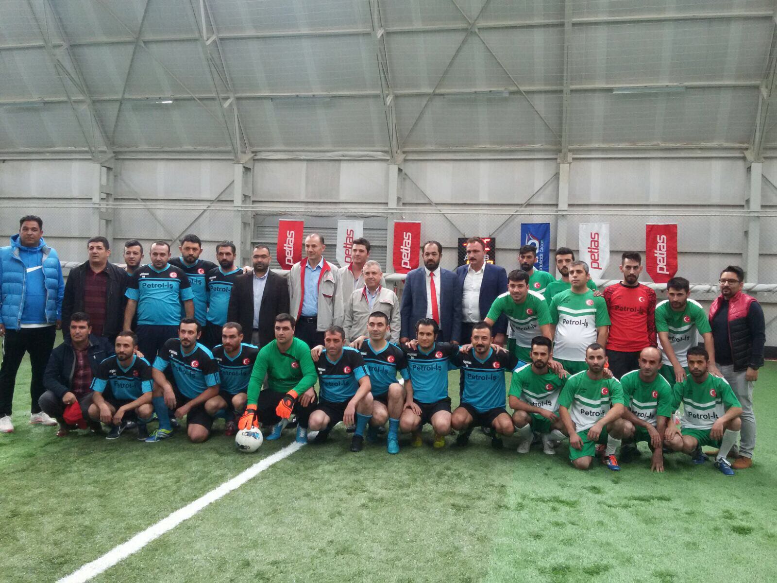 Petlas İşyerinde Geleneksel Futbol Turnuvası