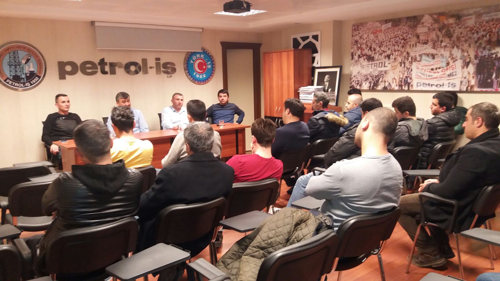Mutlu Plastik’te Değerlendirme Toplantısı