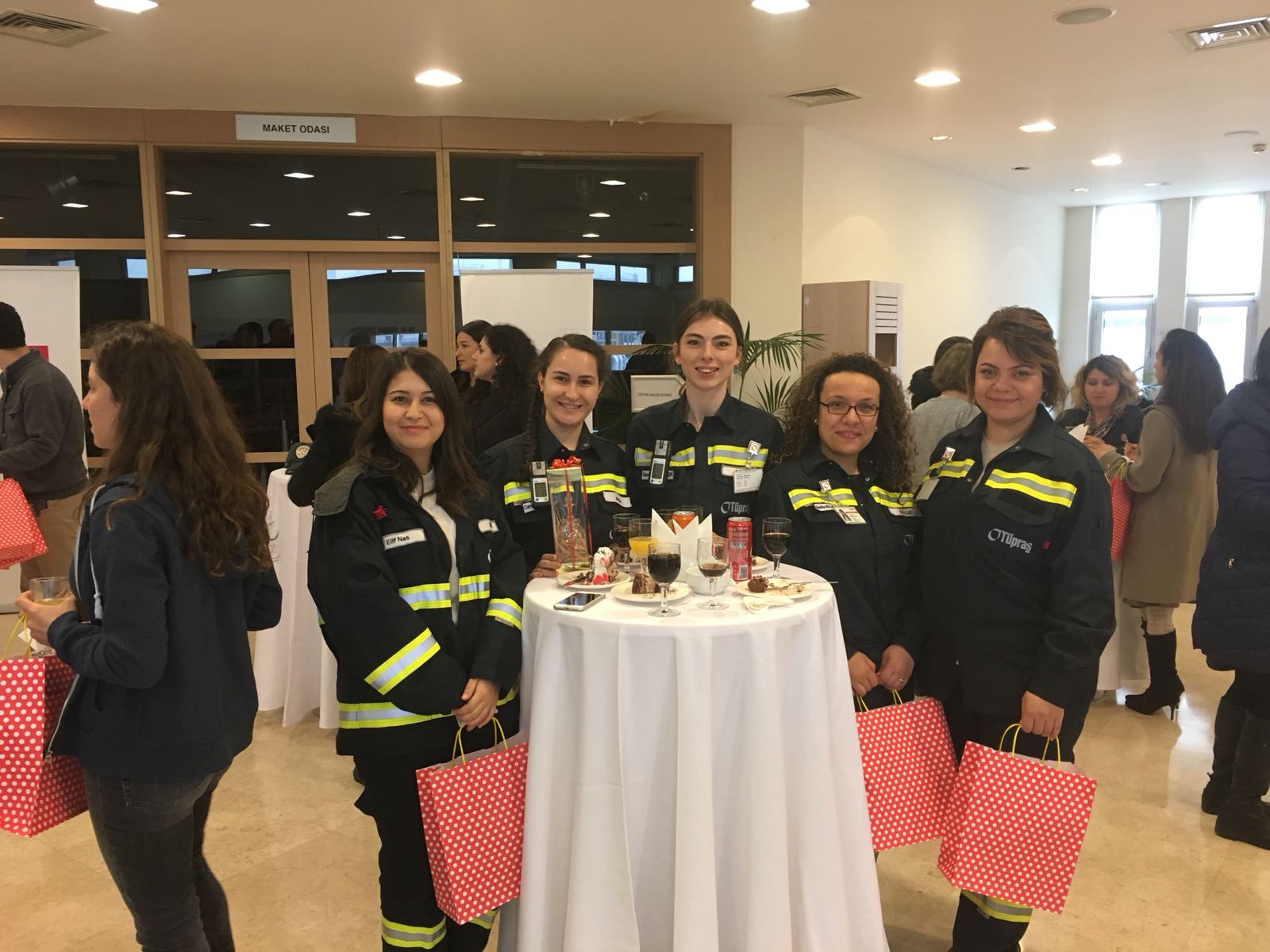 Kocaeli Şubemizde 8 Mart Dünya Emekçi Kadınlar Günü Etkinliği Yapıldı-