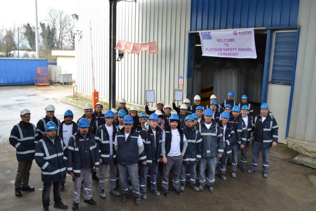 Ege-SİL Kimya Çalışanlarına İş Güvenliği Ödülü