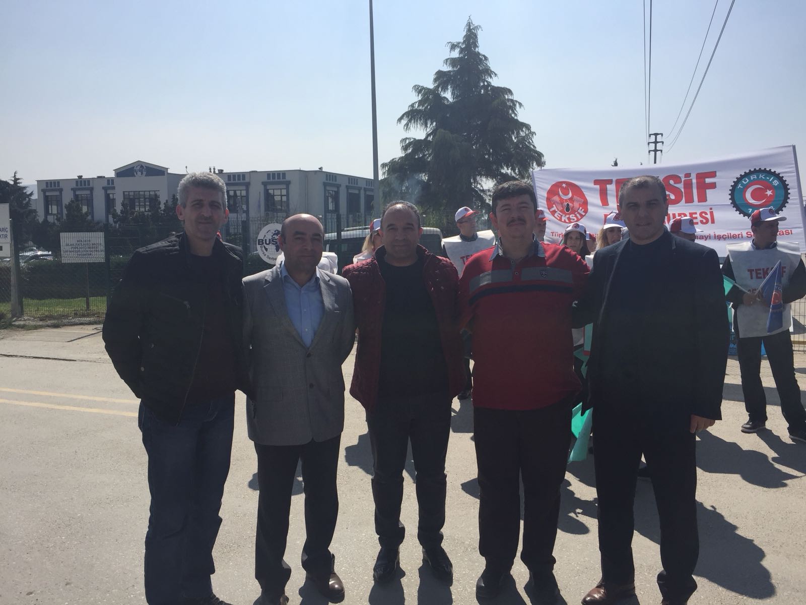 Bursa Şubemizden Aunde Teknik İşçilerine Destek
