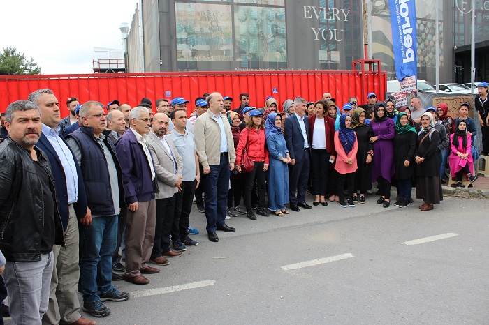 KOCAELİ ŞUBEMİZDEN FLORMAR İŞÇİSİNE DAYANIŞMA ZİYARETİ