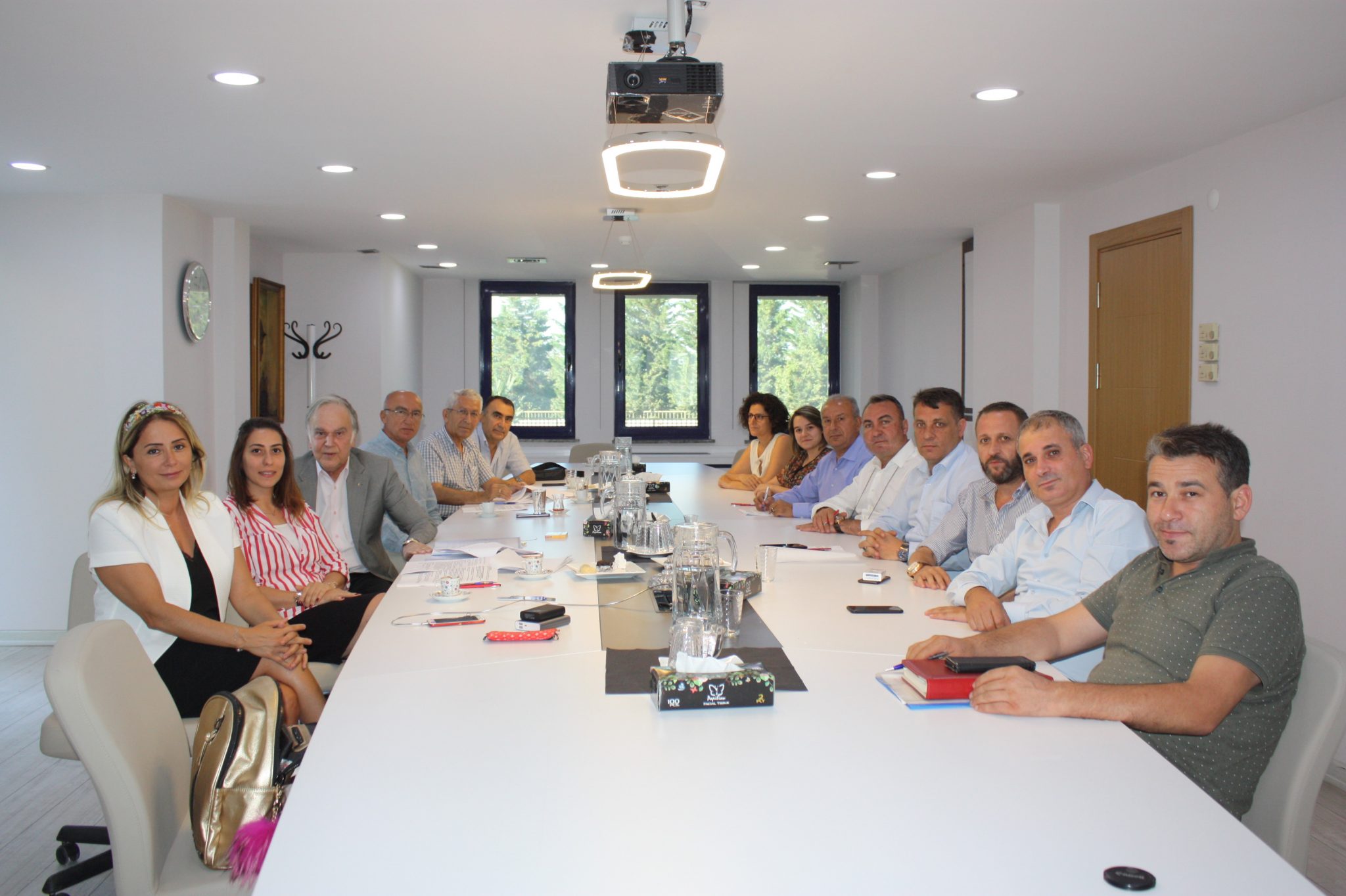 Yeni Örgütlendiğimiz As Si̇lvercup İşyerinde TİS İmzalandı