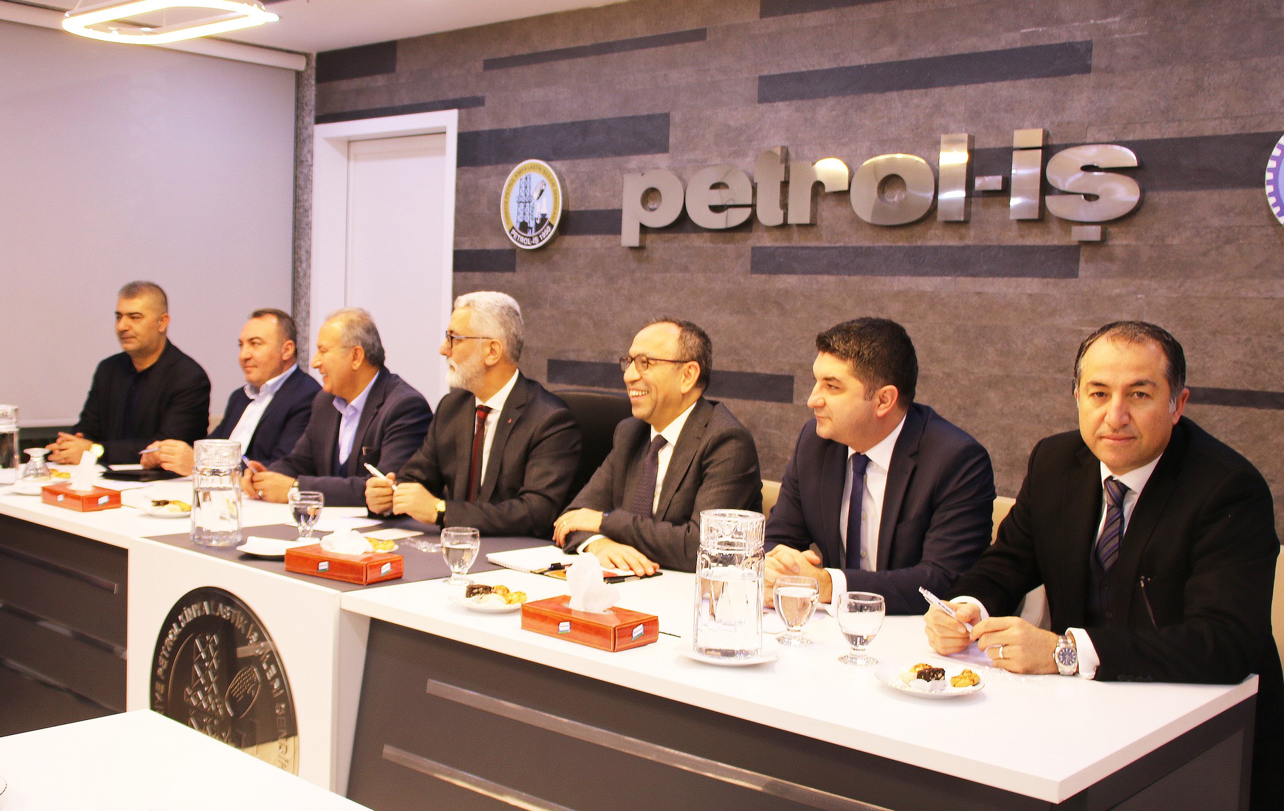 TÜPRAŞ’ta TİS Görüşmeleri Başladı