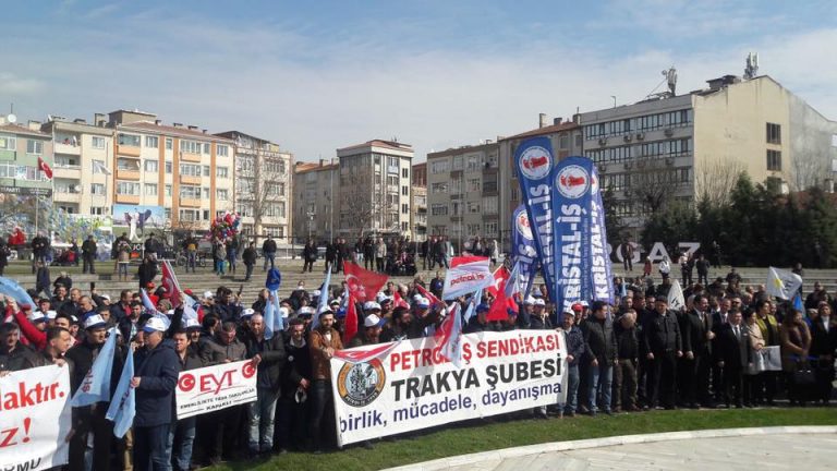 Lüleburgaz'da Kitlesel Miting