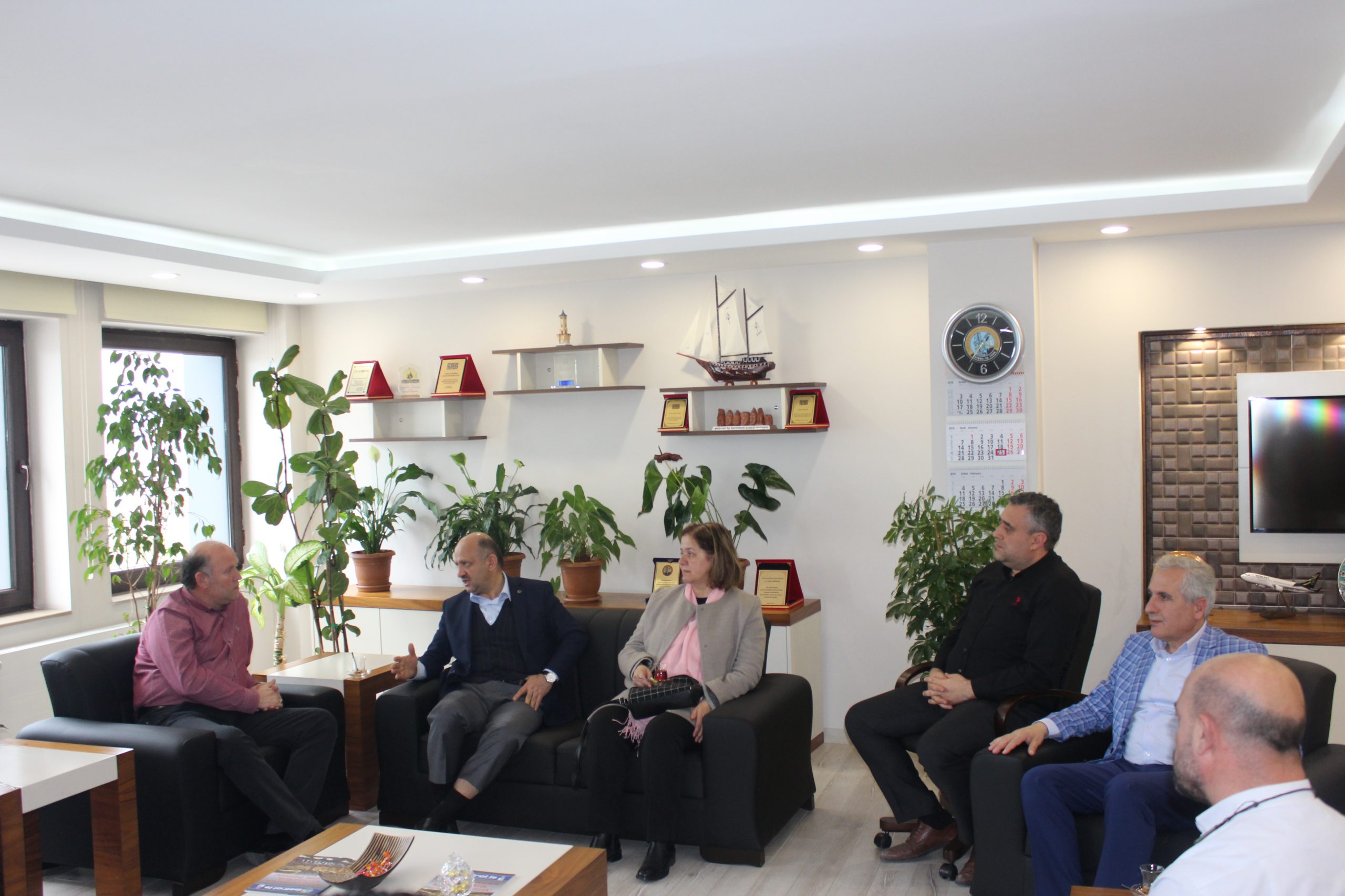 Milli Savunma Eski Bakanı Fikri Işık’tan Kocaeli Şubemize Ziyaret