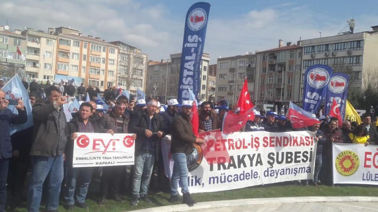 Lüleburgaz'da Kitlesel Miting