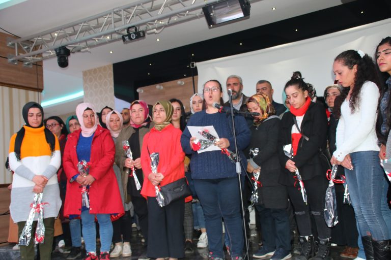 Direnişin Simgesi Flormar İşçileri Kazandı!